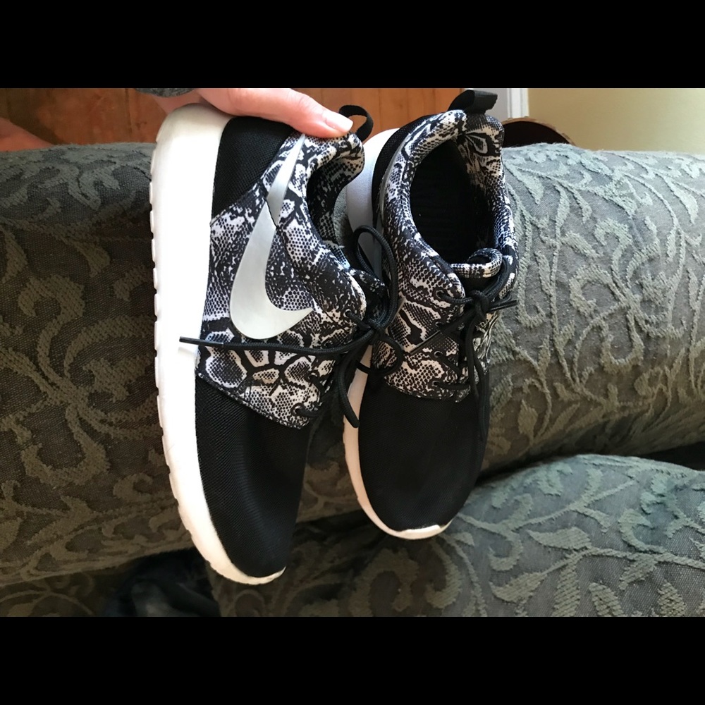 Nike Roshe runs